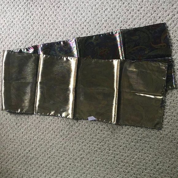 VTG Gorgeous Japan Metallic Accent Scarf NWOT - Picture 8 of 9